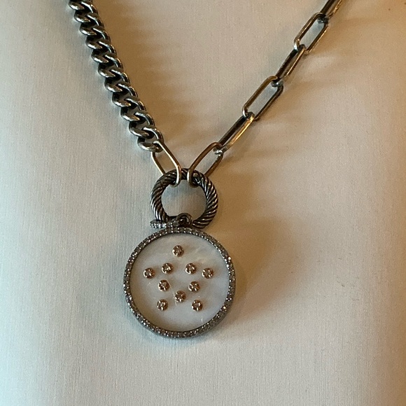 Mother of Pearl and Diamond Star Necklace - NEW! - Picture 3 of 4